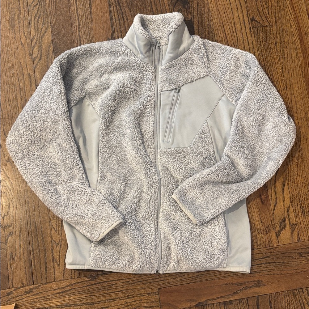 Columbia Gray Fleece Women's Double Plush or Sherpa jacket - size large